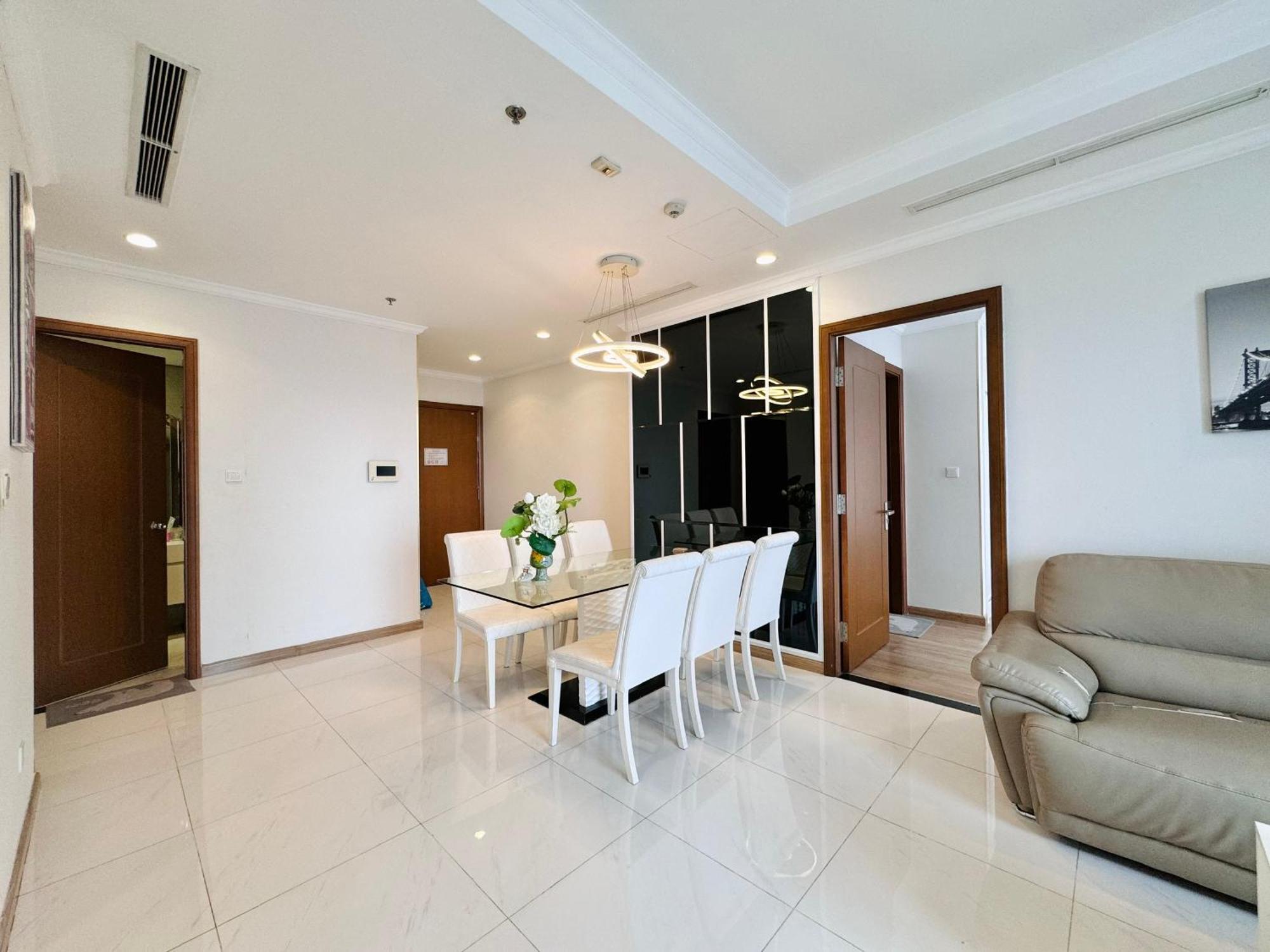 Vinhomes Park Minhminh - Ho Dich Vu Landmark Cho Thue Appartement